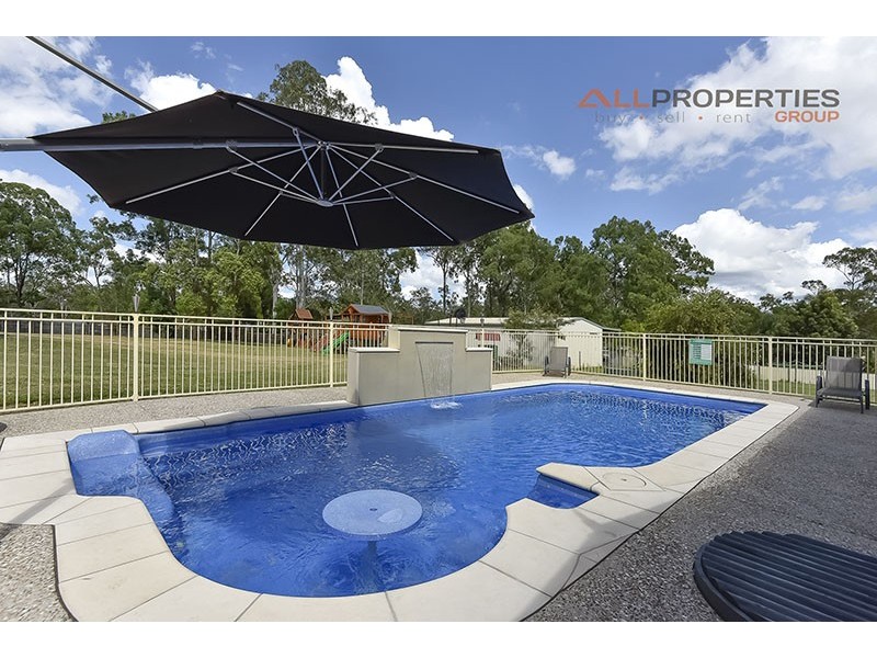 52 Deborah Court, Munruben QLD 4125