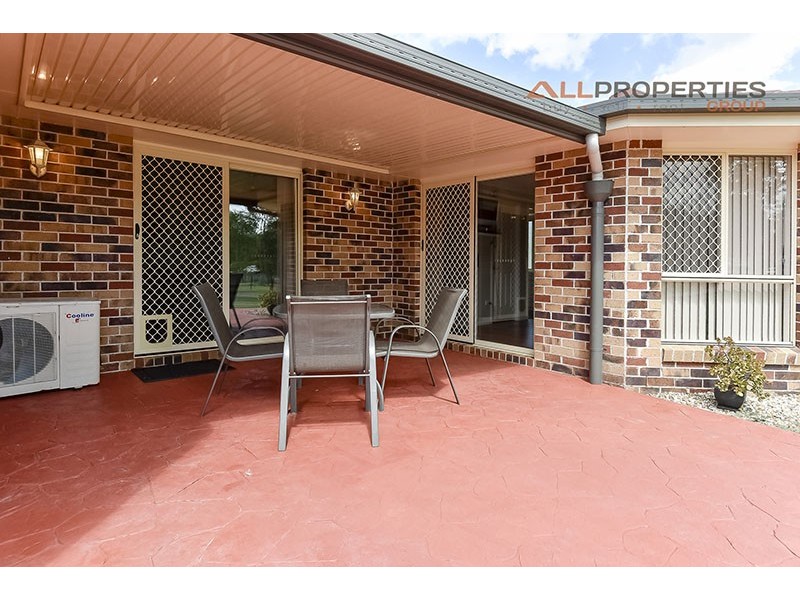 52 Deborah Court, Munruben QLD 4125