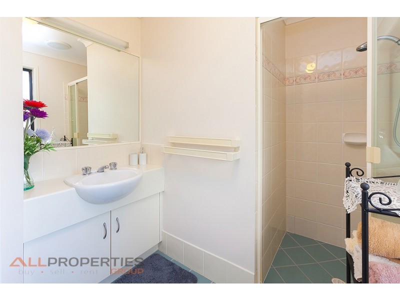 9/160 Chesterfield Crescent, Kuraby QLD 4112