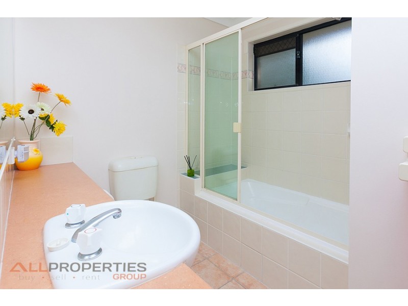 9/160 Chesterfield Crescent, Kuraby QLD 4112