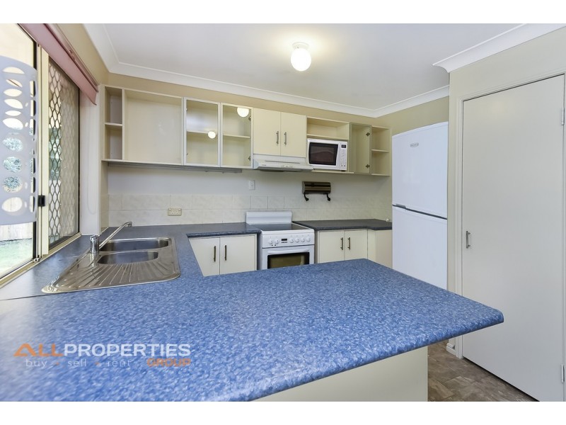 53 RADIATA STREET, Hillcrest QLD 4118