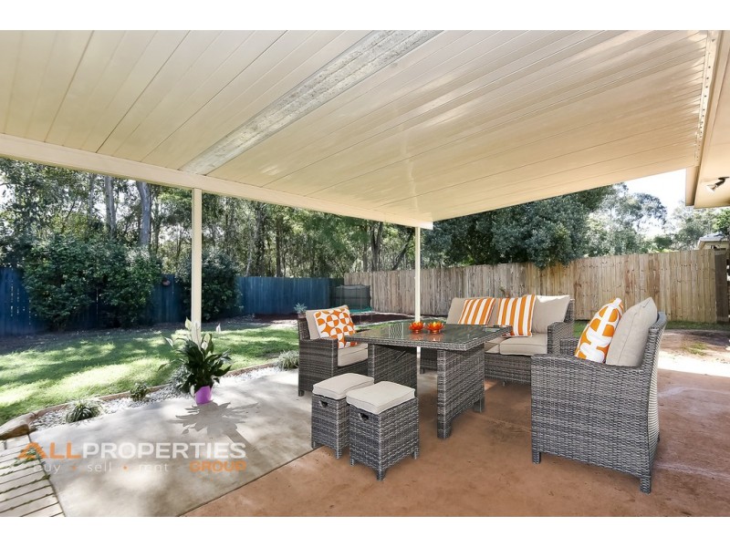 53 RADIATA STREET, Hillcrest QLD 4118