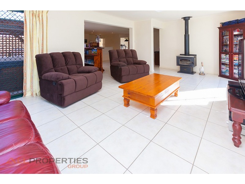 370-374 Equestrian Drive, New Beith QLD 4124