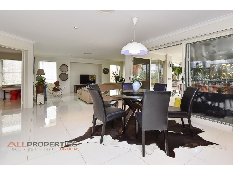 7 Aspen Street, Heathwood QLD 4110