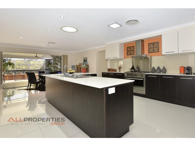 7 Aspen Street, Heathwood QLD 4110