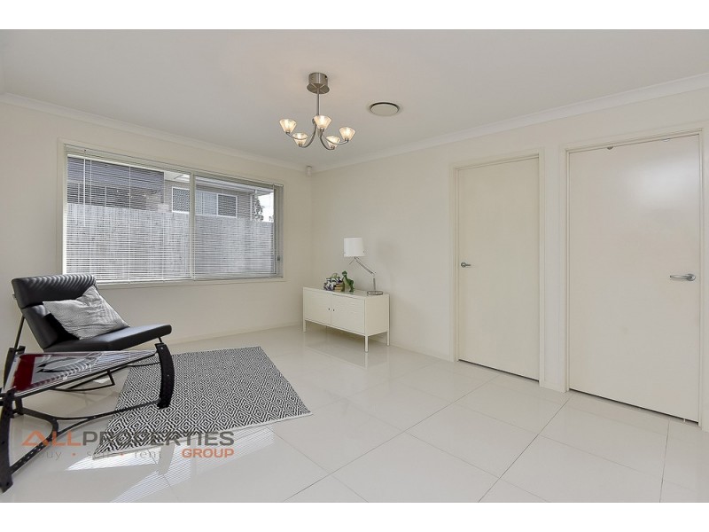 7 Aspen Street, Heathwood QLD 4110