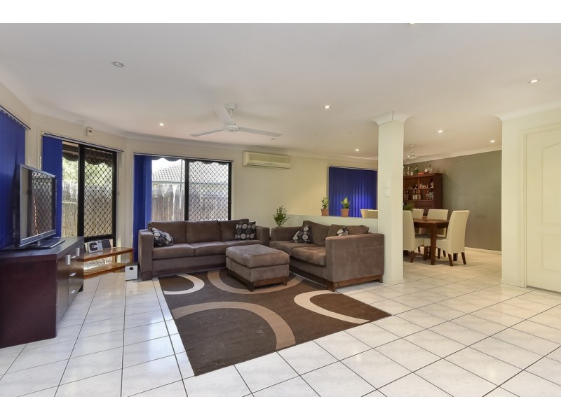 5 Ashton Way, Forest Lake QLD 4078