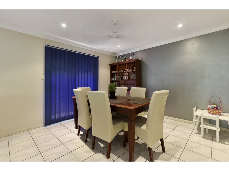 5 Ashton Way, Forest Lake QLD 4078