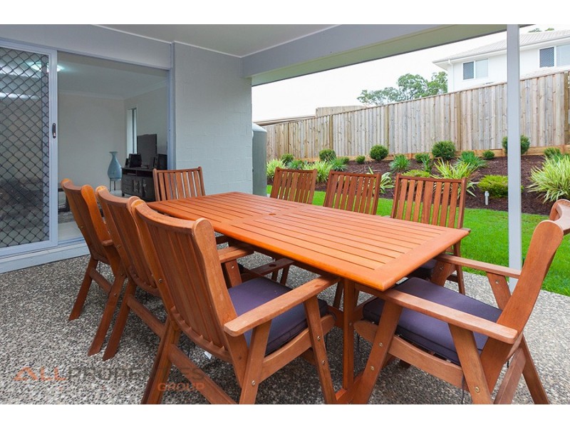 17 The Avenue, Heathwood QLD 4110