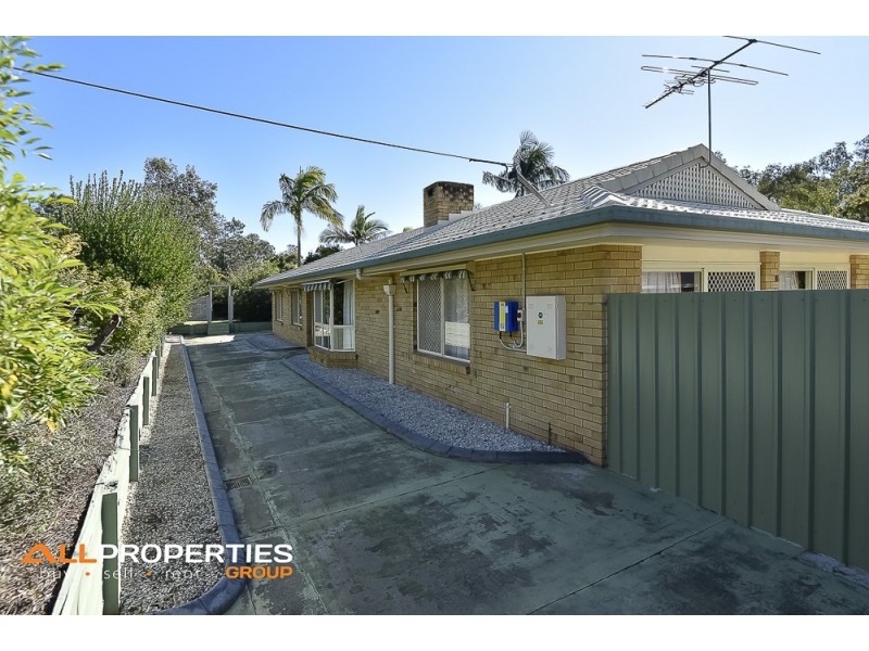 11-15 Palmerston Court, Munruben QLD 4125