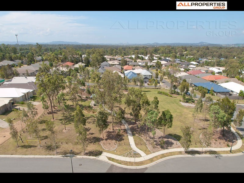 34 Sandalwood Street, Heathwood QLD 4110