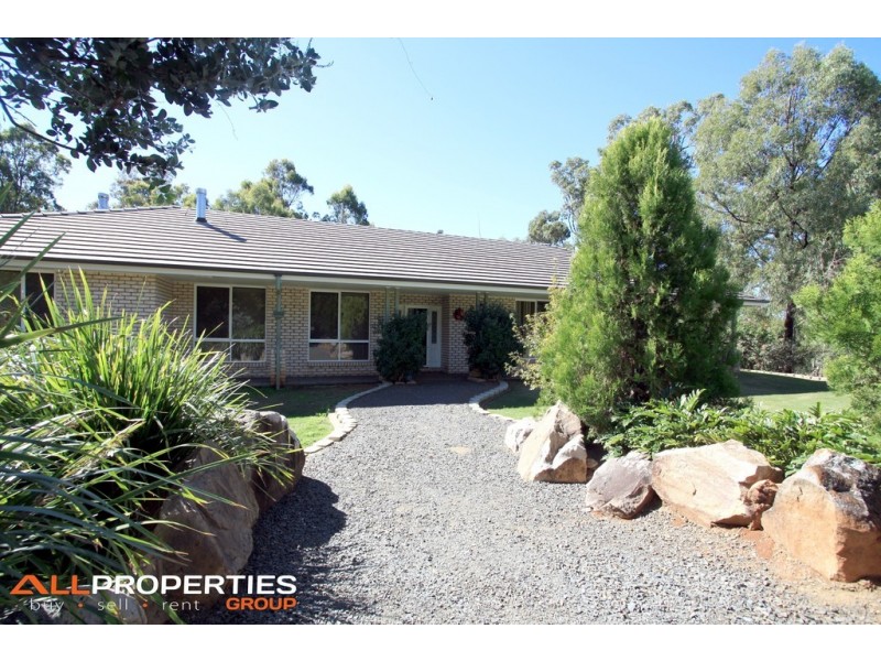 21 Summerhill Place, Woodhill QLD 4285