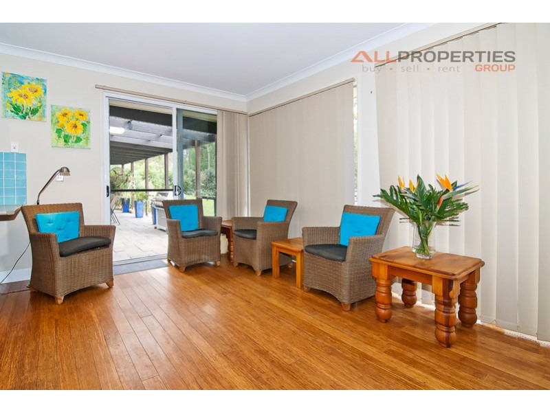 21 Summerhill Place, Woodhill QLD 4285