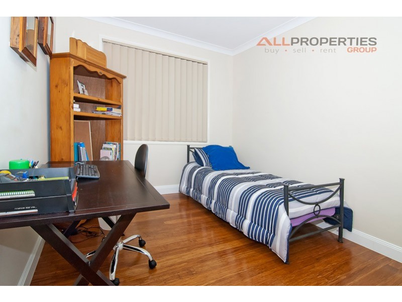 21 Summerhill Place, Woodhill QLD 4285