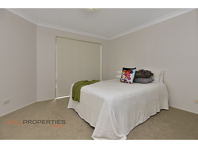 7 Cleland Court, Parkinson QLD 4115