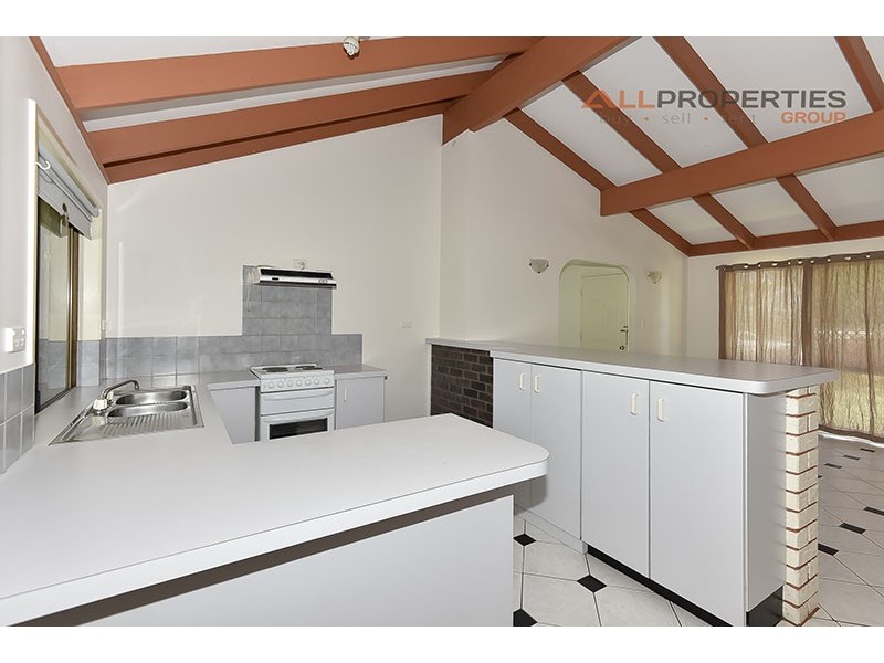 30A Emerald Drive, Regents Park QLD 4118