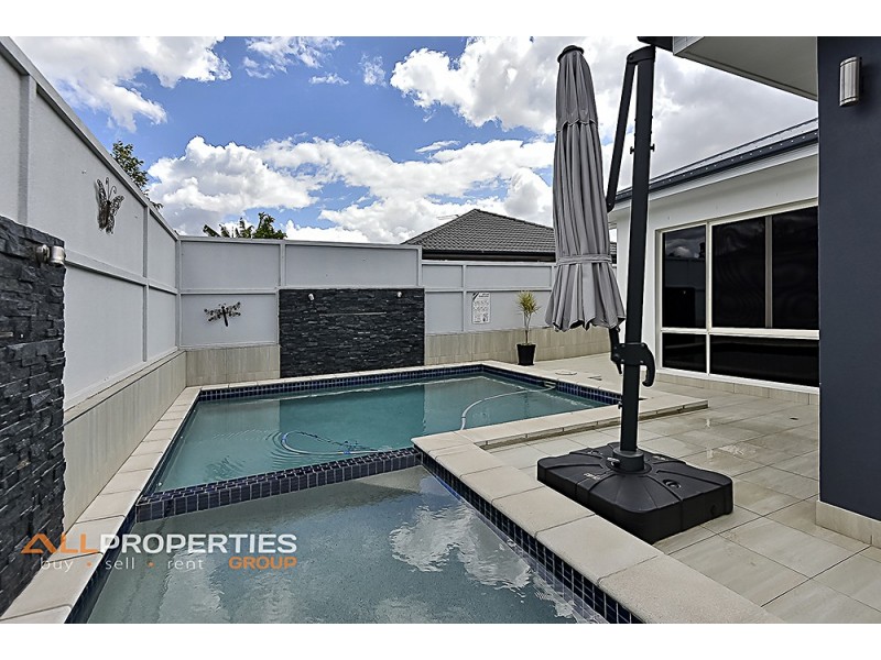 9 Coolibah Street, Heathwood QLD 4110