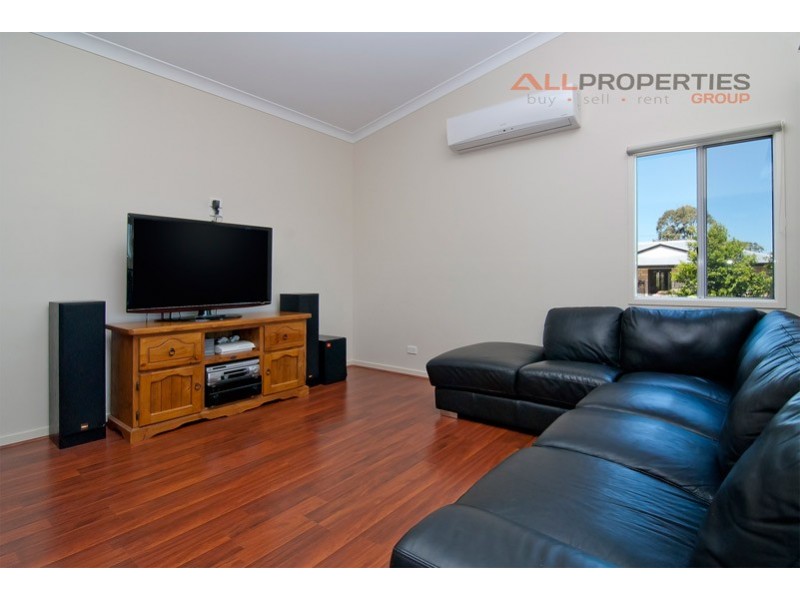 49 Francis Close, Kooralbyn QLD 4285