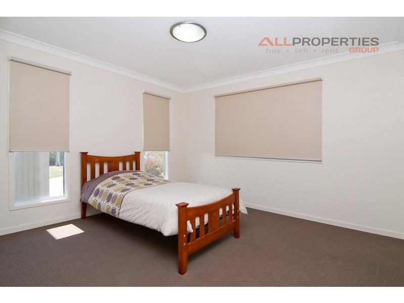 49 Francis Close, Kooralbyn QLD 4285