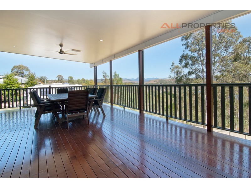 49 Francis Close, Kooralbyn QLD 4285