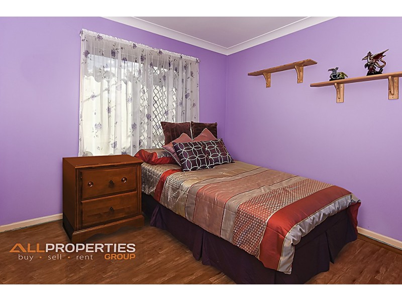 5 Cyril Court, Hillcrest QLD 4118