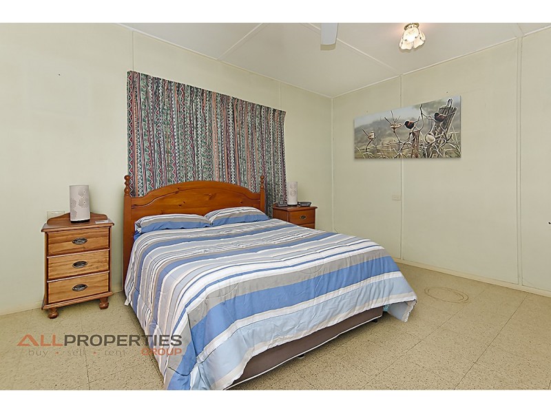 16 Killarney Ave, Darra QLD 4076