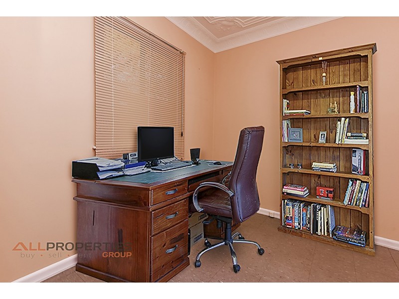 16 Killarney Ave, Darra QLD 4076