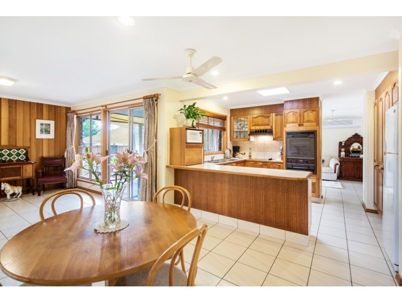 9 Mulloka Esplanade, Wurtulla QLD 4575