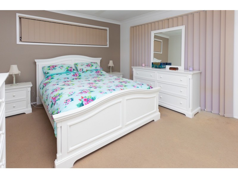 57 Kakadu St, Parkinson QLD 4115