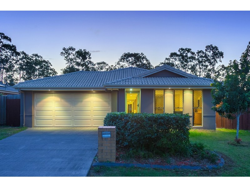 57 Kakadu St, Parkinson QLD 4115