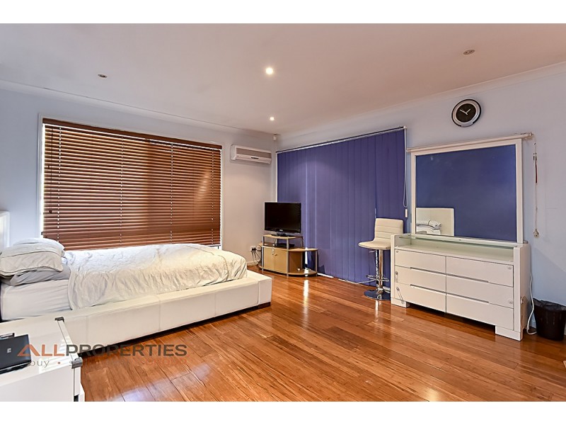 9 Ashton Way, Forest Lake QLD 4078