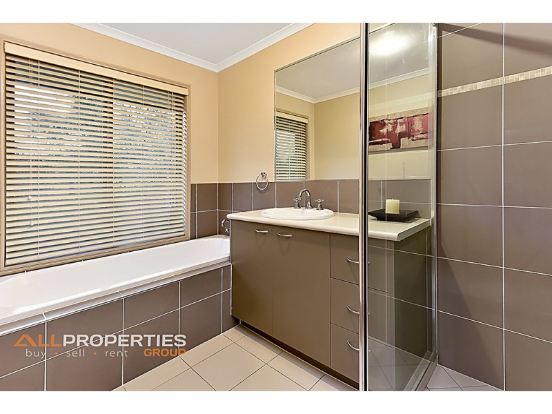 132-136 Red Cedar Crescent, Jimboomba QLD 4280