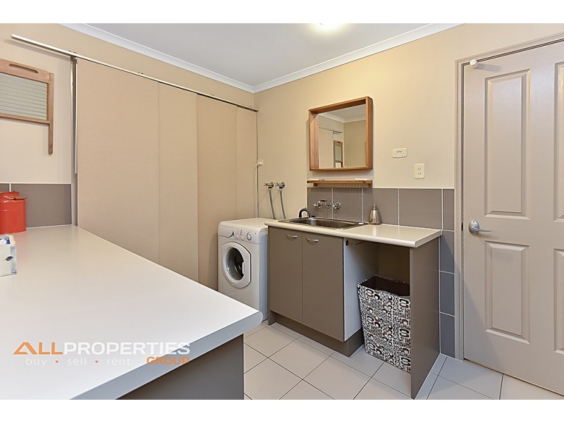 132-136 Red Cedar Crescent, Jimboomba QLD 4280