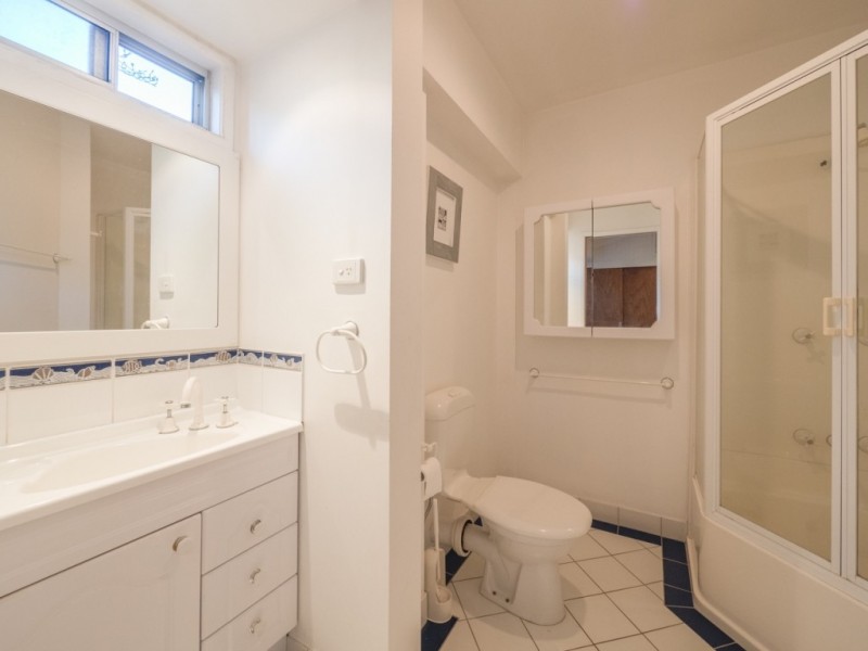6 Nirimba Street, Manly West QLD 4179