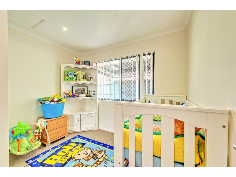 156 Middle Road, Boronia Heights QLD 4124