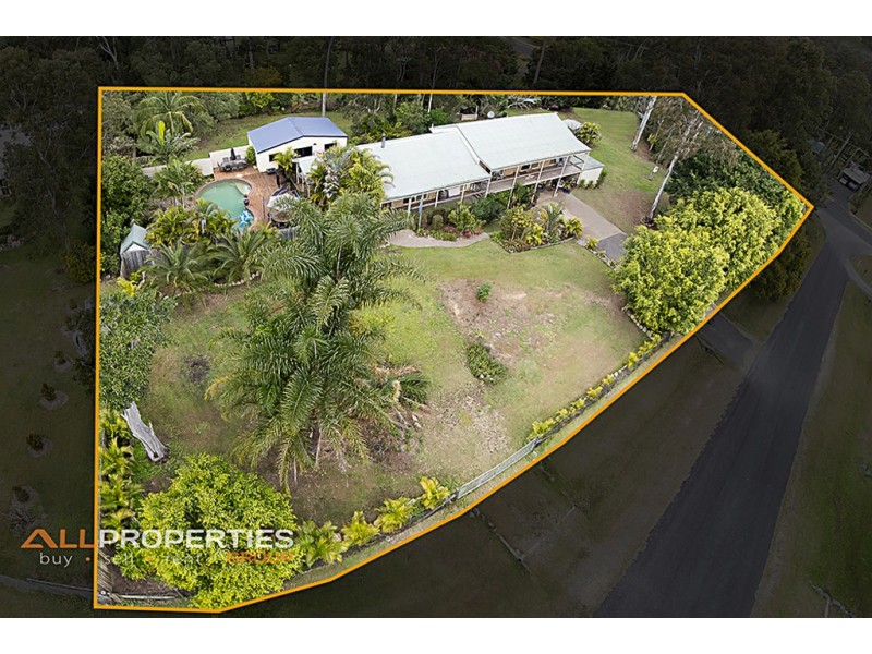 1-7 Barrine Court, Park Ridge South QLD 4125