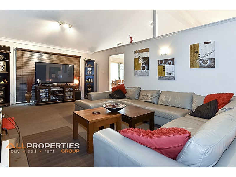 1-7 Barrine Court, Park Ridge South QLD 4125