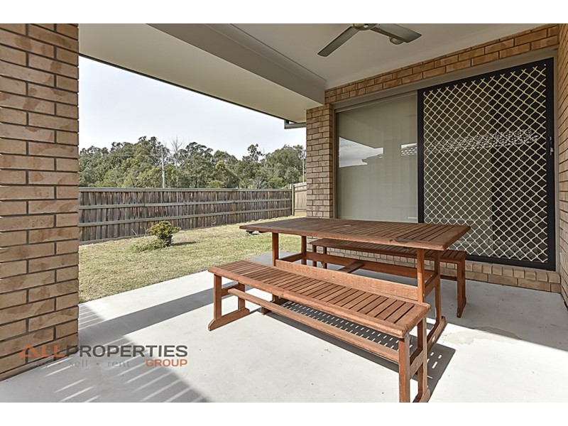 30 Giancarlo Cr, Doolandella QLD 4077
