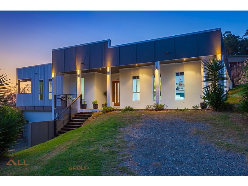 11 Rangeview Dr, Tanah Merah QLD 4128