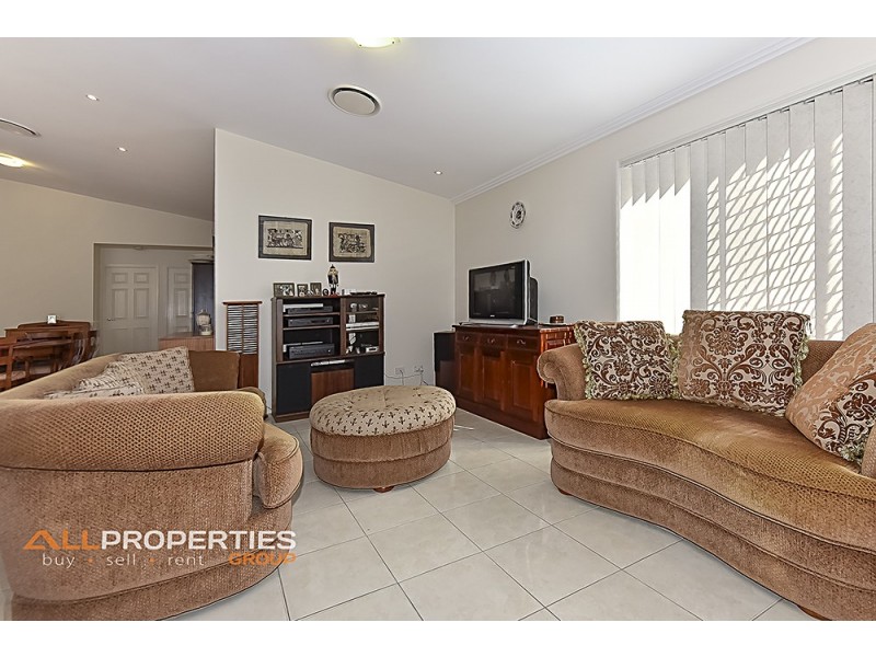 43 Eungella Terrace, Forest Lake QLD 4078