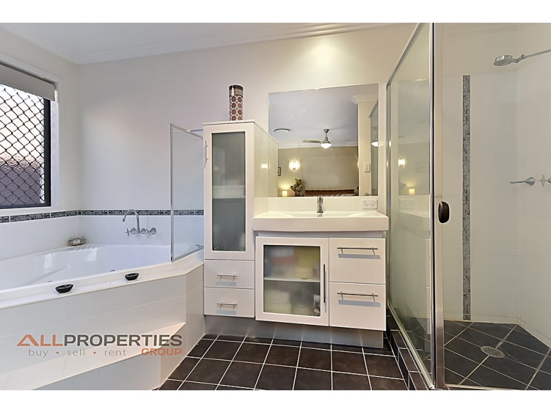 43 Eungella Terrace, Forest Lake QLD 4078