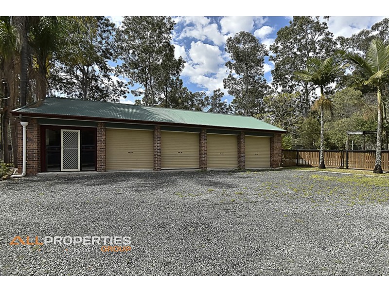 45 Daniel Court, Greenbank QLD 4124