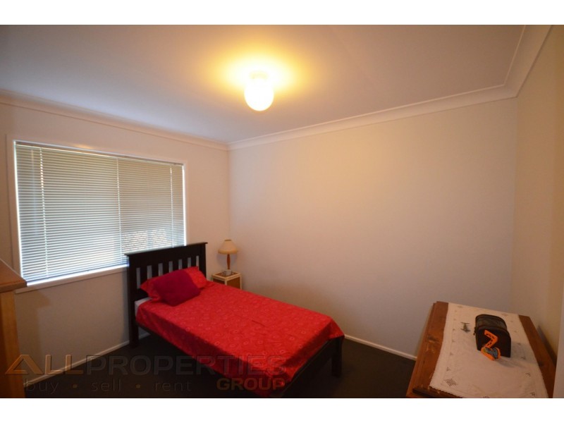 12 Banksia Street, Browns Plains QLD 4118