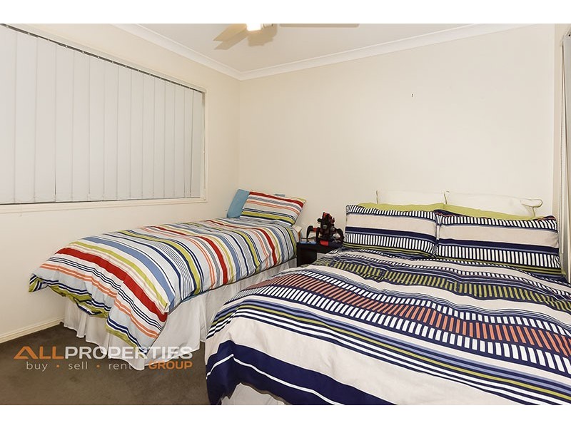 88 Oakview Street, Parkinson QLD 4115