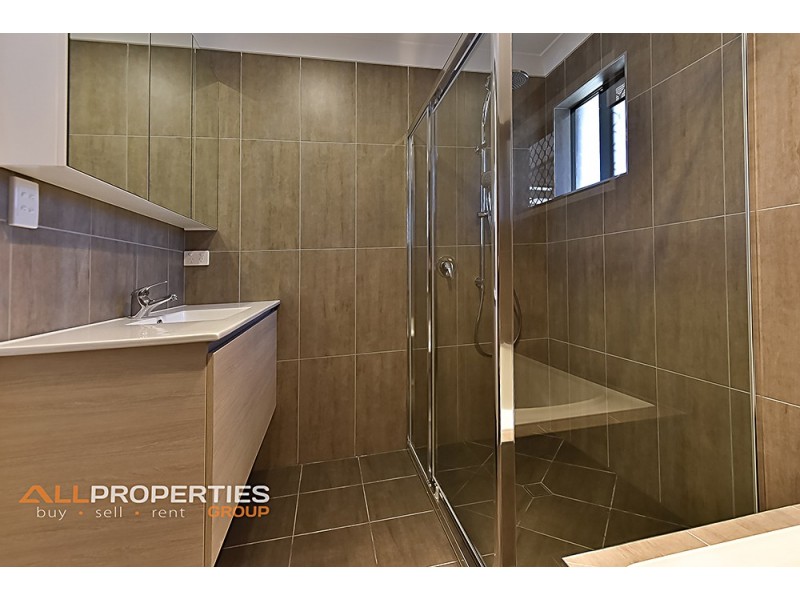 33 Camaro Street, Runcorn QLD 4113