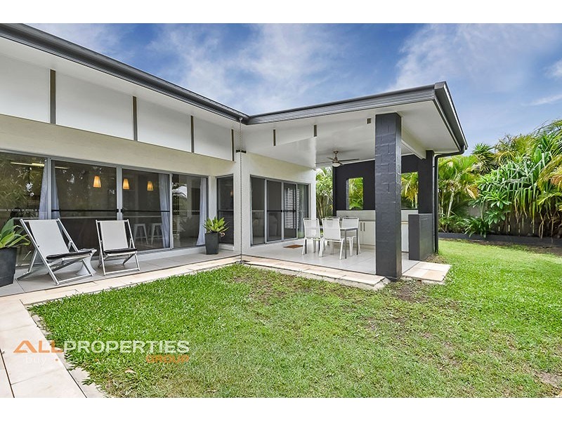 16 Brush Box Place, Heathwood QLD 4110