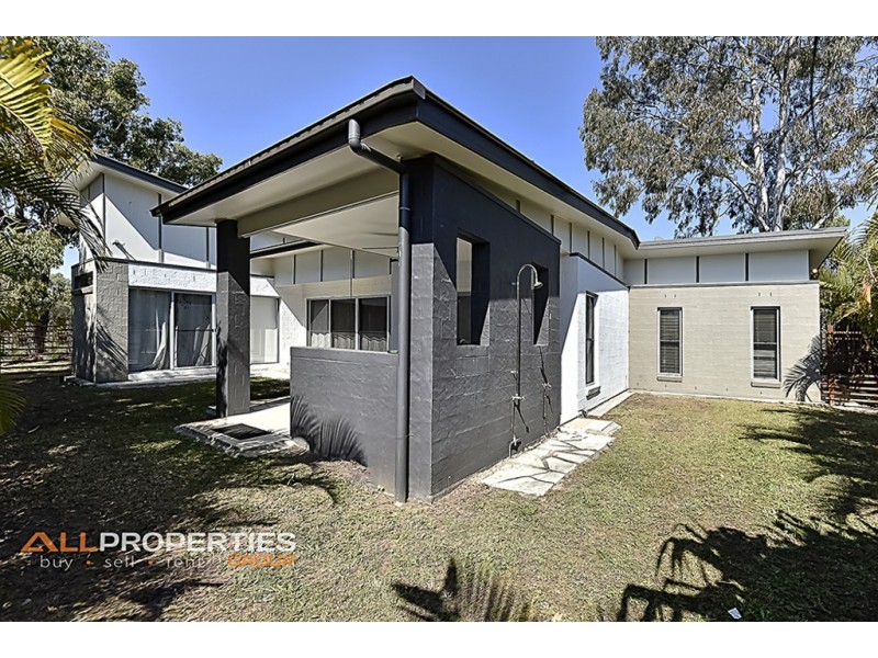 16 Brush Box Place, Heathwood QLD 4110