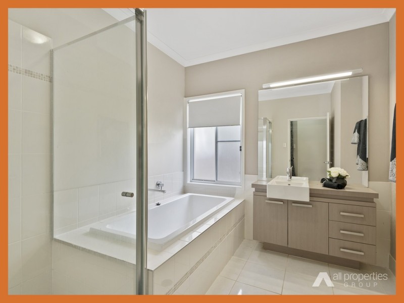 15 Aspen Street, Heathwood QLD 4110