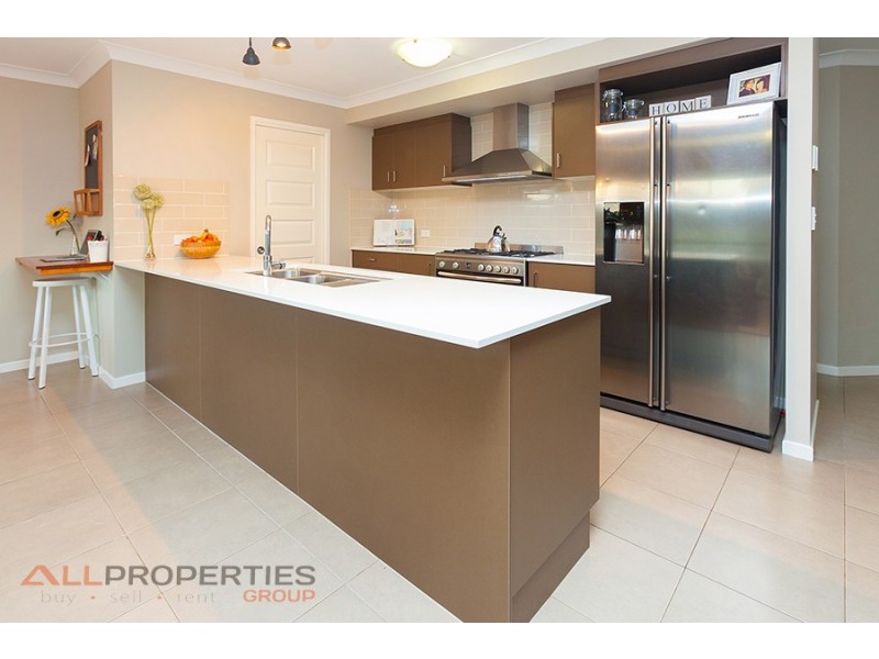 134-136 Laurina Drive, New Beith QLD 4124