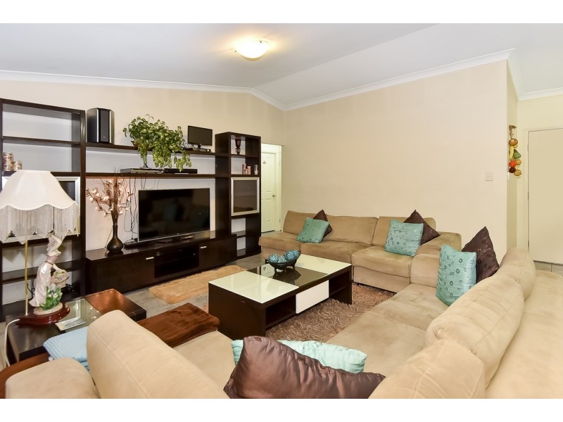 23 Starr Street, Forest Lake QLD 4078